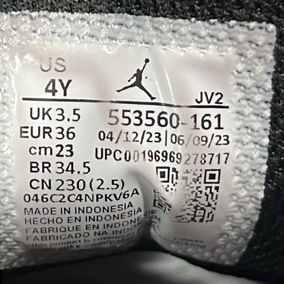 🏀 NIKE AIR JORDAN 1 Low 'Bred Toe' 2023 Shoes Big Kids Sz 4Y - RARE - Excellent - Picture 10 of 12